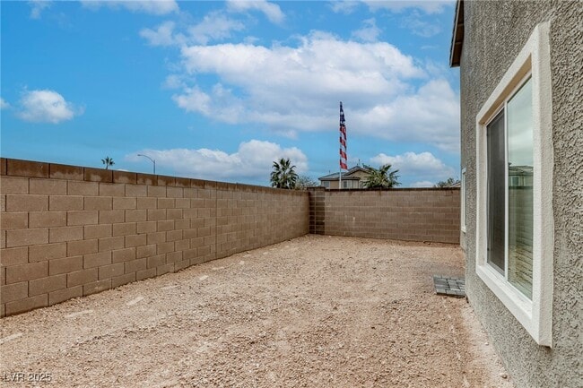 Building Photo - 4104 Agama St