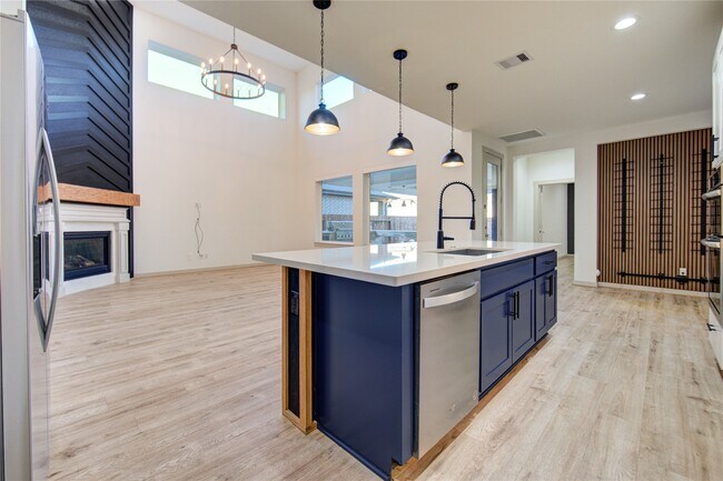 Building Photo - 3223 Cripple Creek Dr