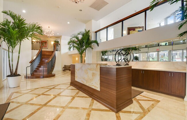 Building Photo - 1617 N Flagler Dr