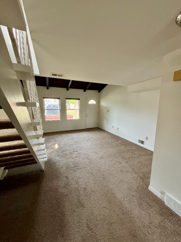 Building Photo - 15 Concord Ct