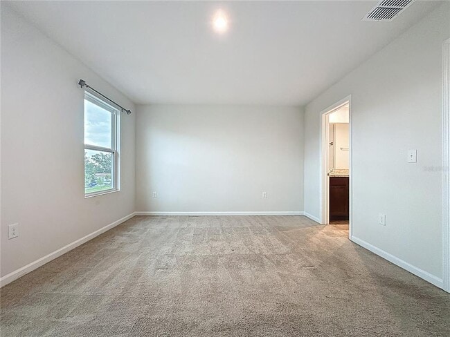 Building Photo - 409 Sedgewick Dr