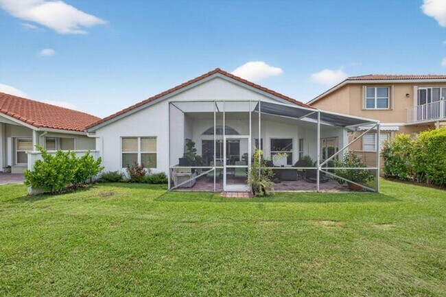 Building Photo - 15155 Newquay Ct