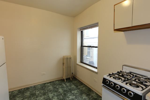 Building Photo - 5740 N Winthrop Ave