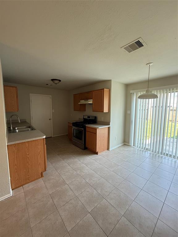 Building Photo - 214 Remington Harbor Ct