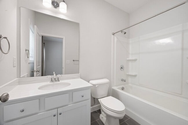 Building Photo - Stunning & Spacious Downtown Kennesaw Townhome 3 Bed 3.5 Bath w/2 Car Garage!