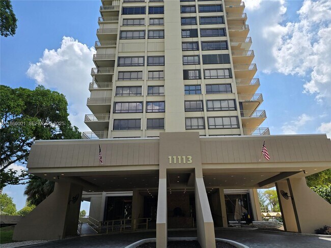 Building Photo - 11113 Biscayne Blvd