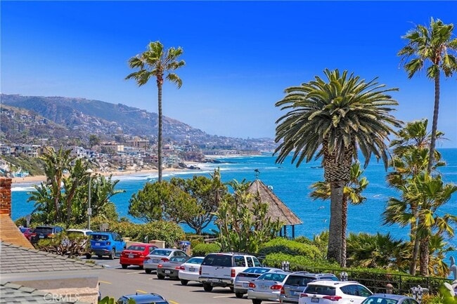 Building Photo - 376 Cliff Dr