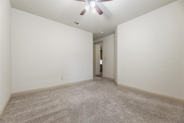 Building Photo - 1025 Lady Lore Ln