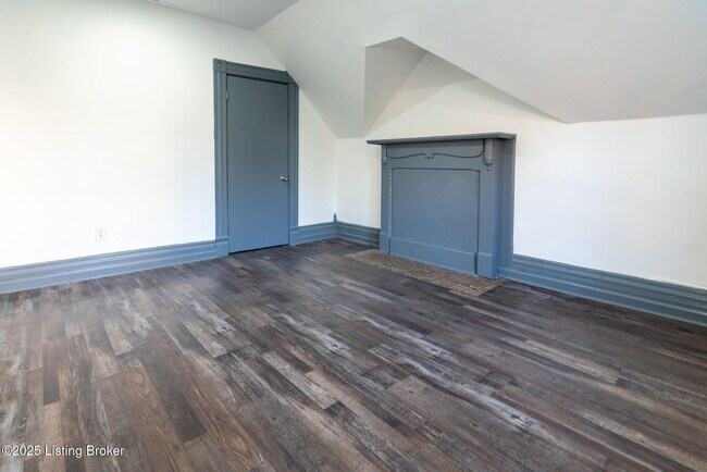 Building Photo - 1219 S 2nd St