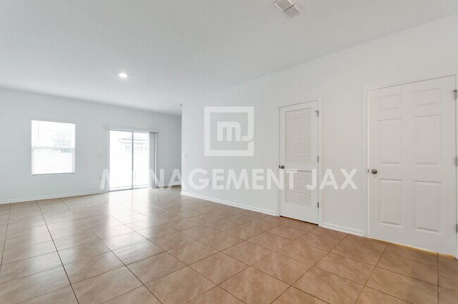 Building Photo - 4002 Bay Hawk Ct