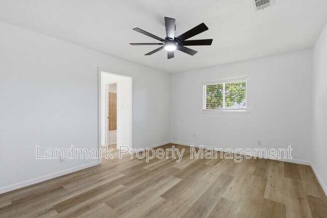Building Photo - 4351 Altamesa Blvd