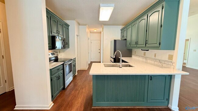Building Photo - 113 Nobleton Ln NW