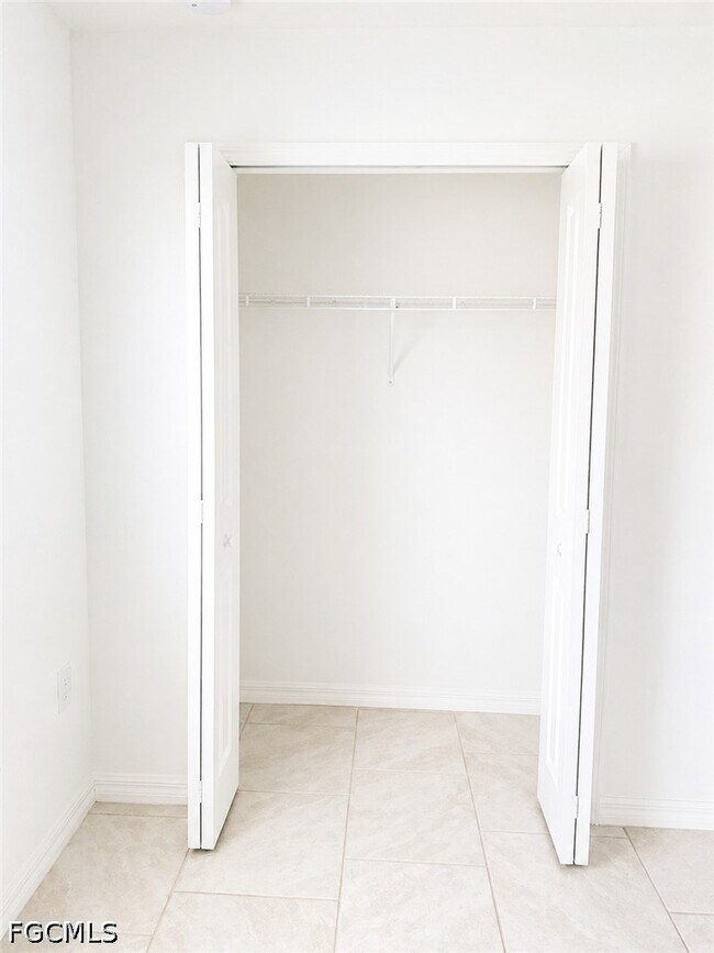 Building Photo - 4117 San Clemente Ct