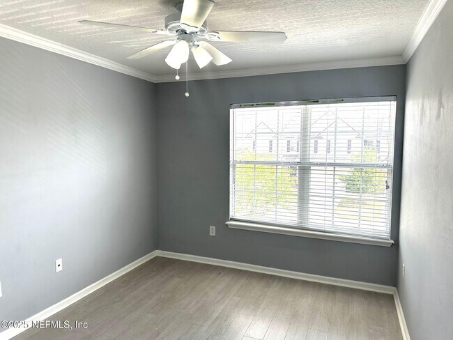 Building Photo - 6319 Autumn Berry Cir