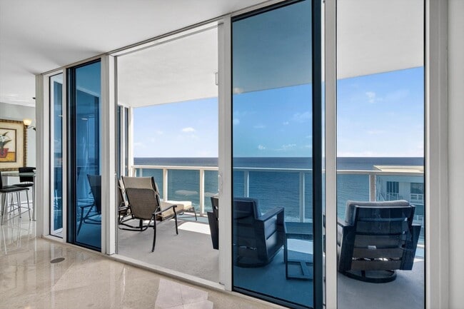 Building Photo - 801 Briny Ave