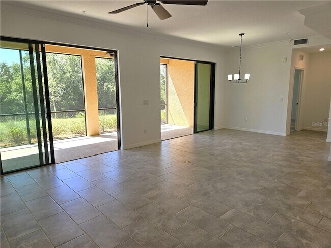 Building Photo - 10031 Crooked Crk Dr