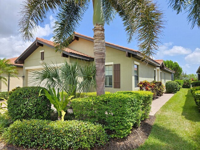 Building Photo - 10361 Crooked Crk Dr