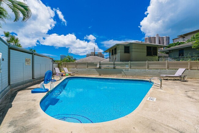 Building Photo - The Barclay 2bd/2ba/1pkg