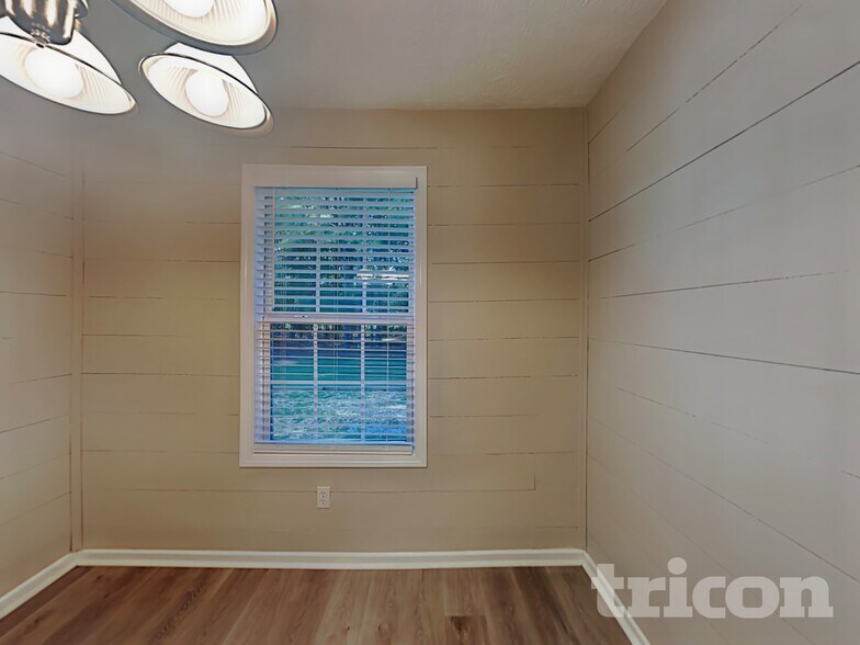 Building Photo - 1009 Butterfly Cove Way