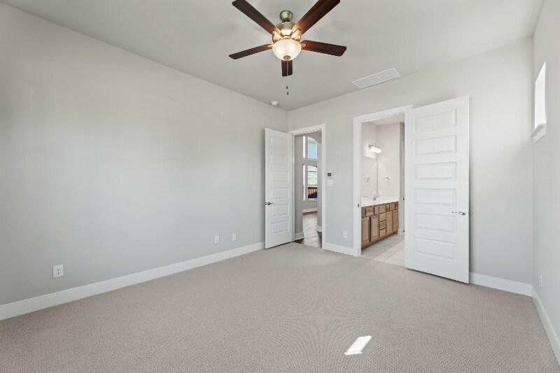 Building Photo - 13825 Wembley Bnd Wy