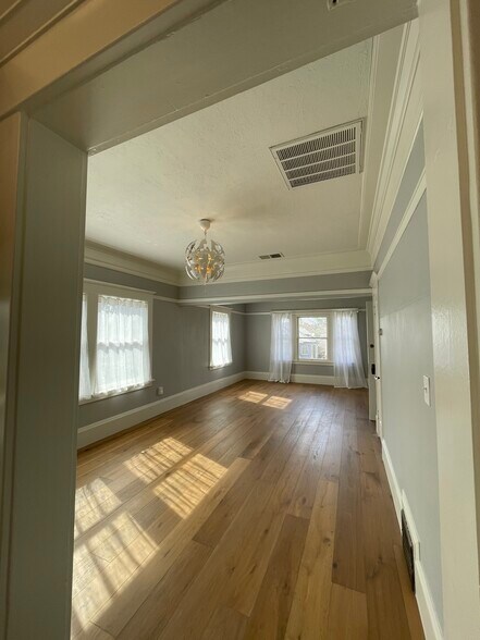 Building Photo - 1517 28th St