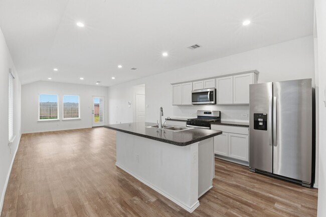 Building Photo - 24343 Saddlestone Green Dr