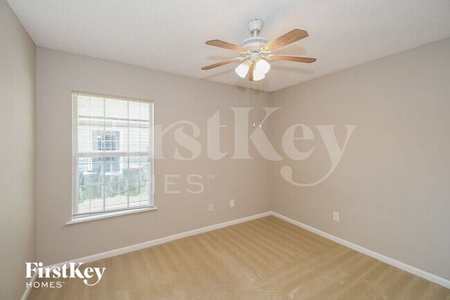 Building Photo - 1437 Heather Ct
