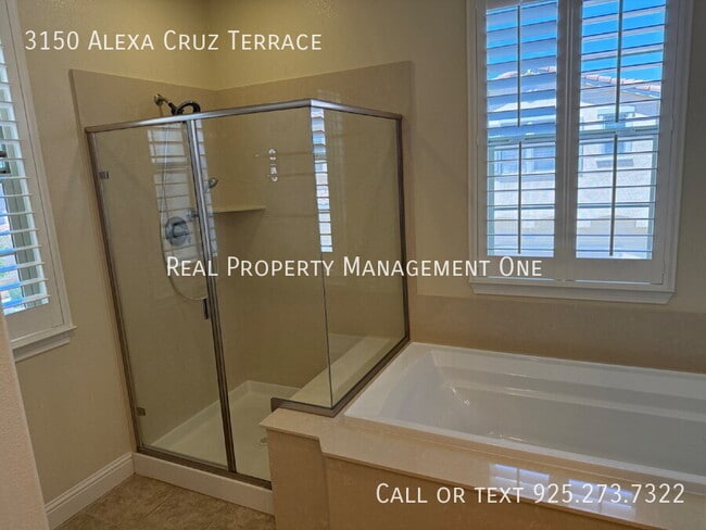 Building Photo - 3150 Alexa Cruz Terrace