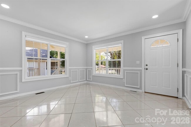 Building Photo - 131 Joseph Ln