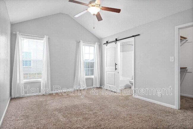 Building Photo - 935 Hugh Hunter Rd