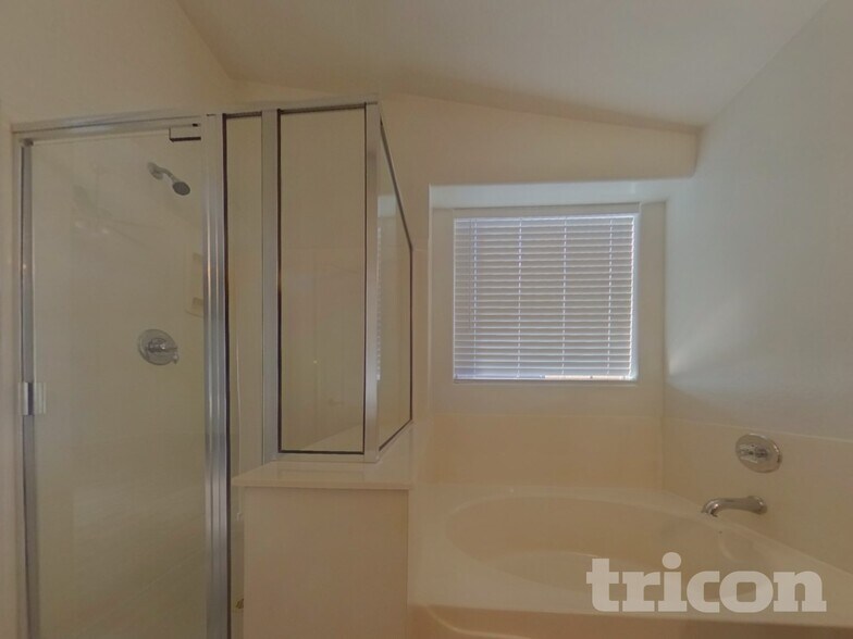 Building Photo - 10343 West Odeum Ln