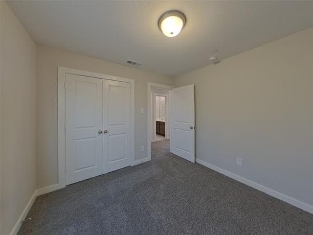 Building Photo - 310 Lincoln Cir