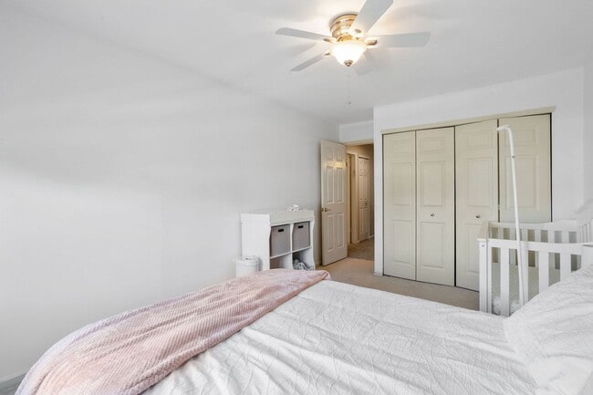 Building Photo - 3 Bd / 2.5 Bth Council Rock Townhome