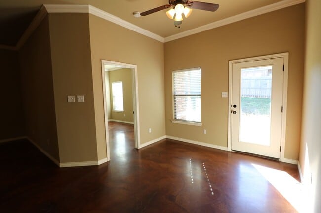 Building Photo - 3502 Canyon Crossing