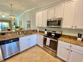 Building Photo - 9532 Avellino Wy