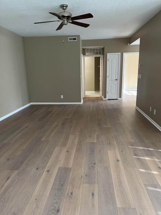 Building Photo - 2271 Edenderry Dr