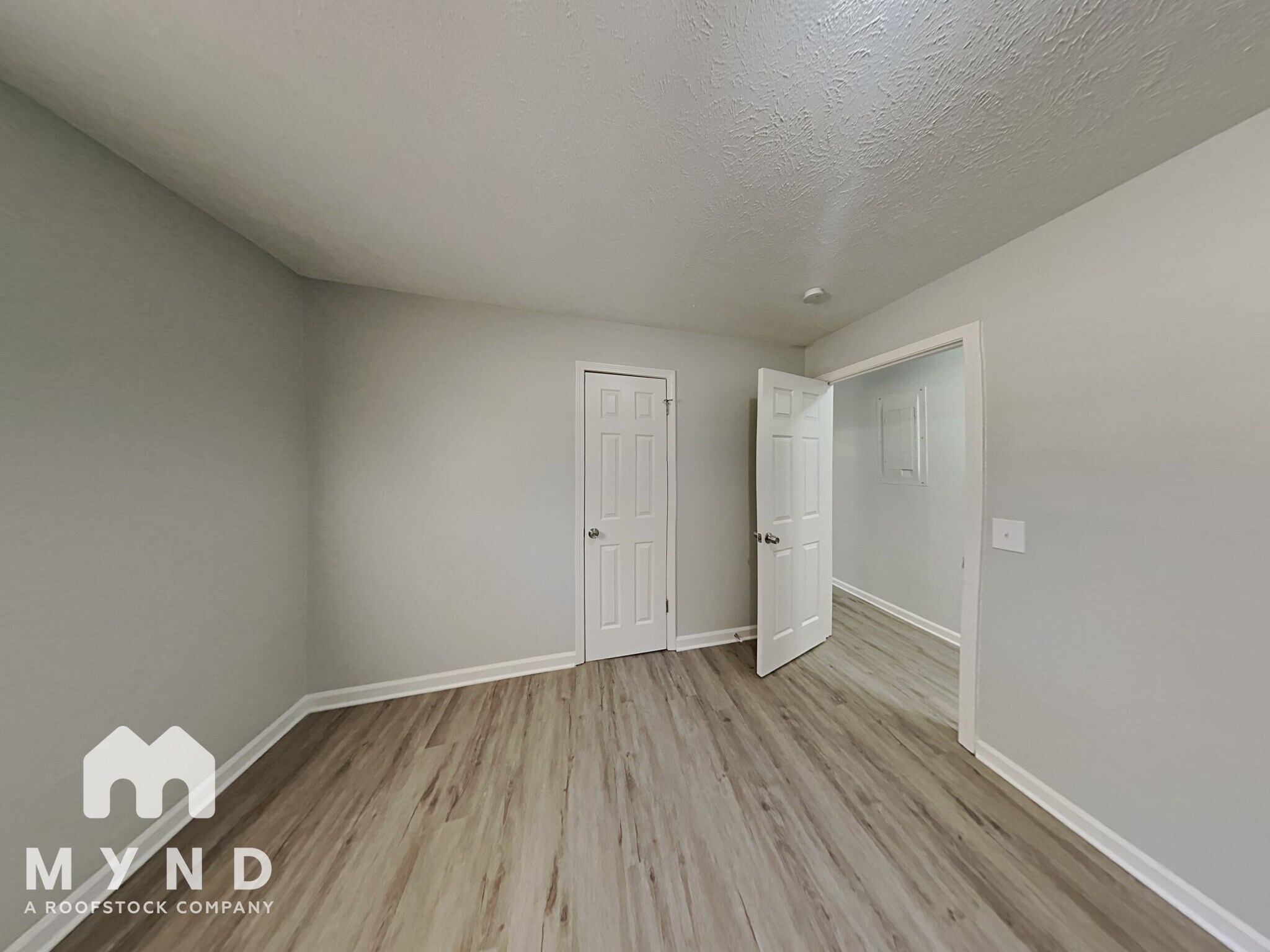 Building Photo - 3457 White Oak Ct