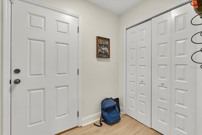 Building Photo - 3622 Devonswood Dr