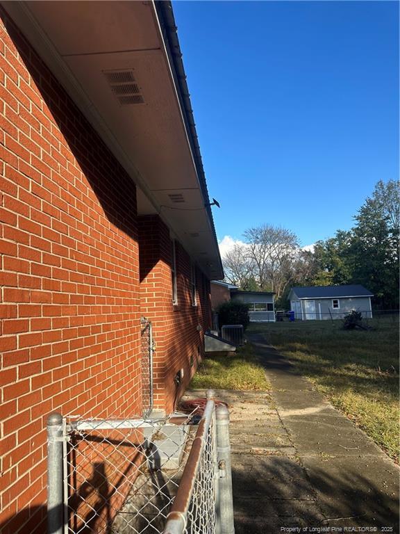 Building Photo - 217 Cecil Ave