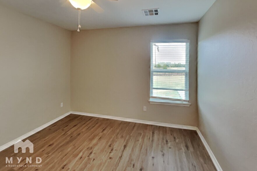 Building Photo - 11817 NW 136th Terrace