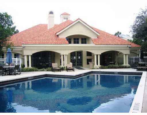 Building Photo - 815 Boynton Beach Blvd
