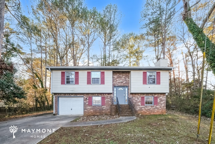 Building Photo - 563 Fawn Ct SE