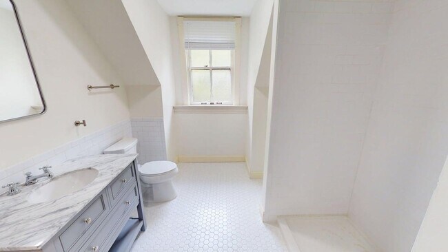 Building Photo - 3517 Magnolia Ave