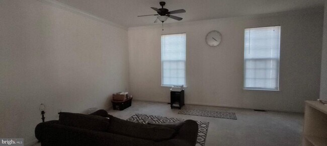 Building Photo - 814 Susan Cir
