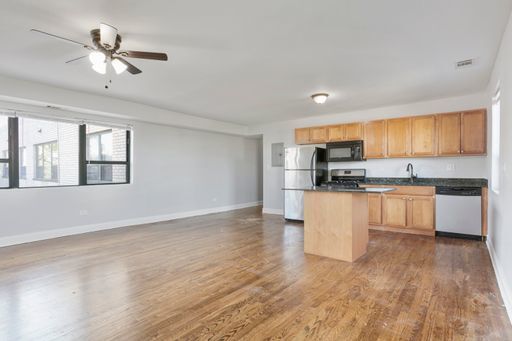 Building Photo - 7616 N Marshfield Ave