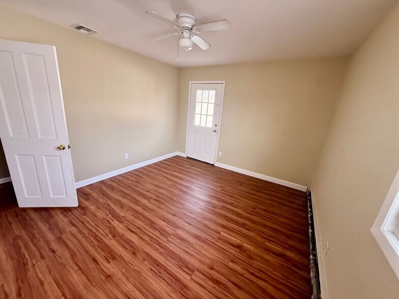 Building Photo - 43 Johnson Ave