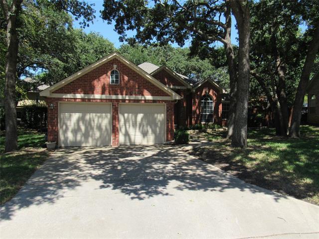 Primary Photo - 840 Fernwood Ct