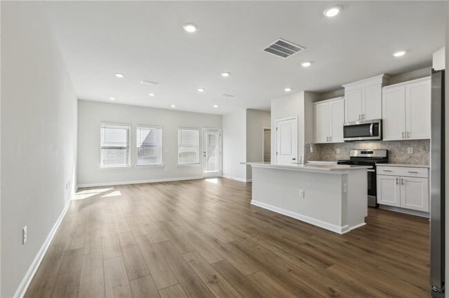 Building Photo - 2580 Congaree Pk