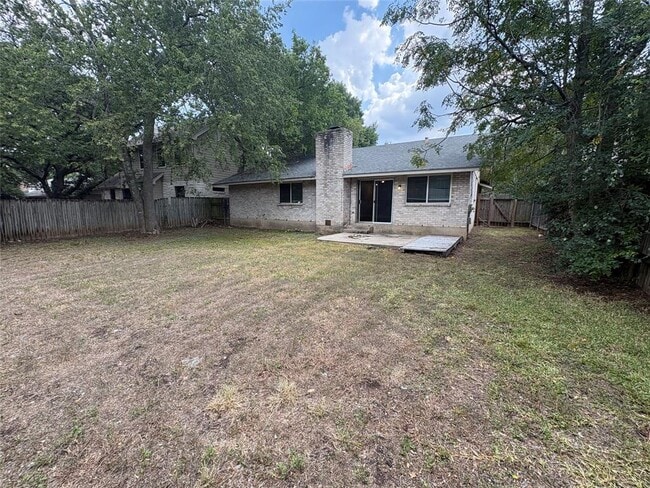 Building Photo - 10106 Missel Thrush Dr