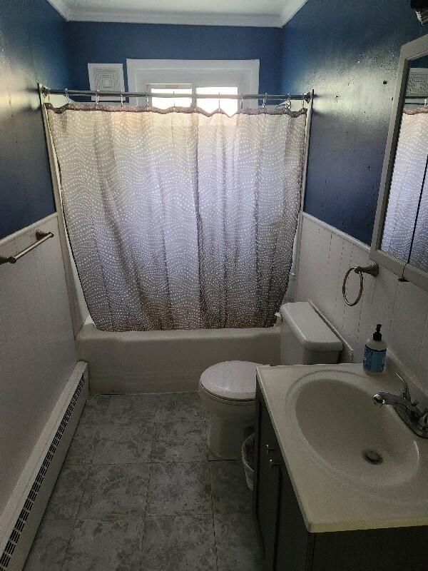 Building Photo - 600 NE 3rd St